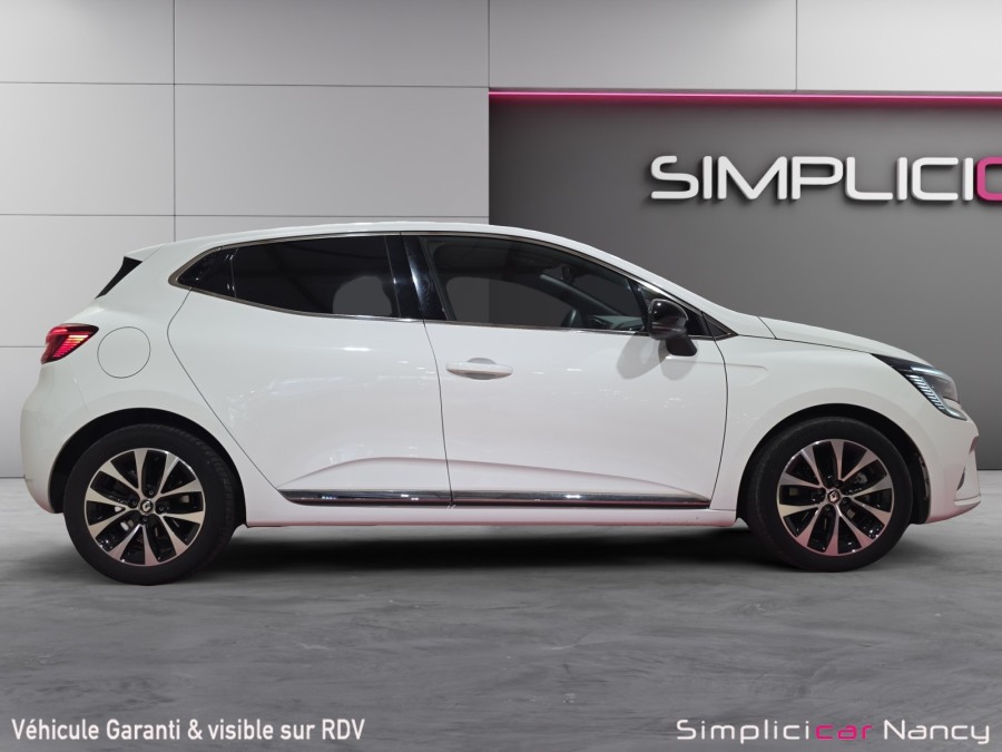 RENAULT d'occasion CLIO V 1.6 E TECH 145 TECHNO AUTO de 2023 Nancy