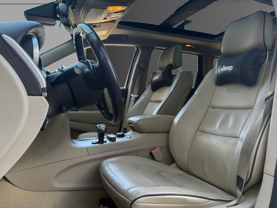 JEEP d'occasion GRAND 3.0 CRD V6 250 NIGHT EAGLE BA de 2013 Méry Sur