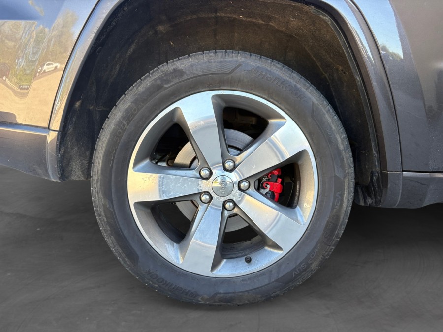 JEEP d'occasion GRAND 3.0 CRD V6 250 NIGHT EAGLE BA de 2013 Méry Sur