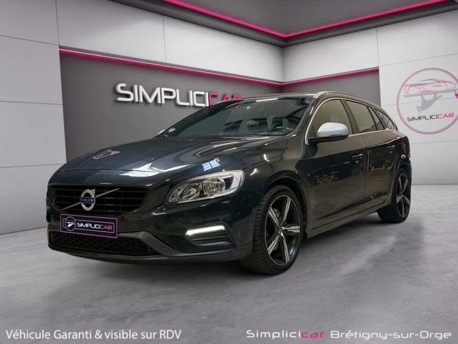 VOLVO d'occasion V60 2 D3 150 R-DESIGN GEARTRONIC AUTO de 2017
