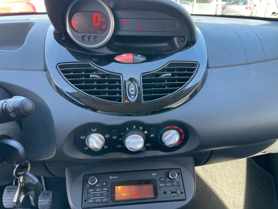 RENAULT d'occasion TWINGO 1.2 LEV 16v 75ch Purple eco² de 2013