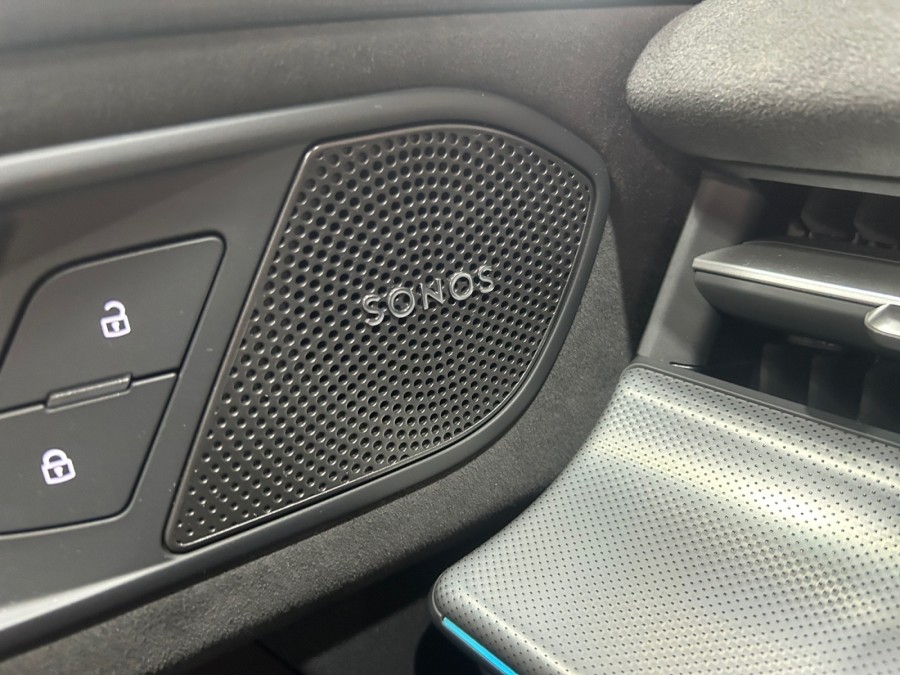 AUDI d'occasion Q3 SB 1.5 E-HYBRID 272 S-LINE S TRONIC de 2026 Lyon