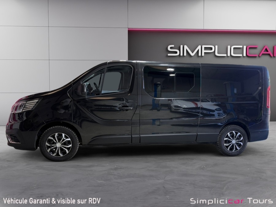 RENAULT d'occasion TRAFIC CA L2H1 3T 2.0 BLUE DCI 150 EXTRA BA de