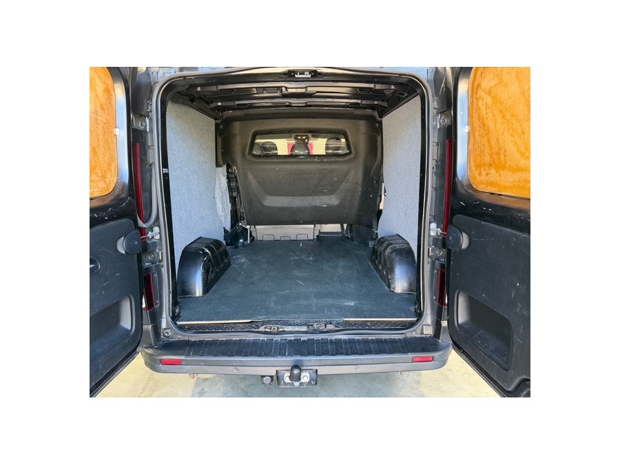 RENAULT d'occasion TRAFIC CA L2H1 3T 2.0 BLUE DCI 150 EXTRA BA de