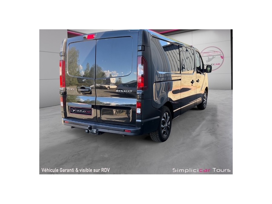 RENAULT d'occasion TRAFIC CA L2H1 3T 2.0 BLUE DCI 150 EXTRA BA de