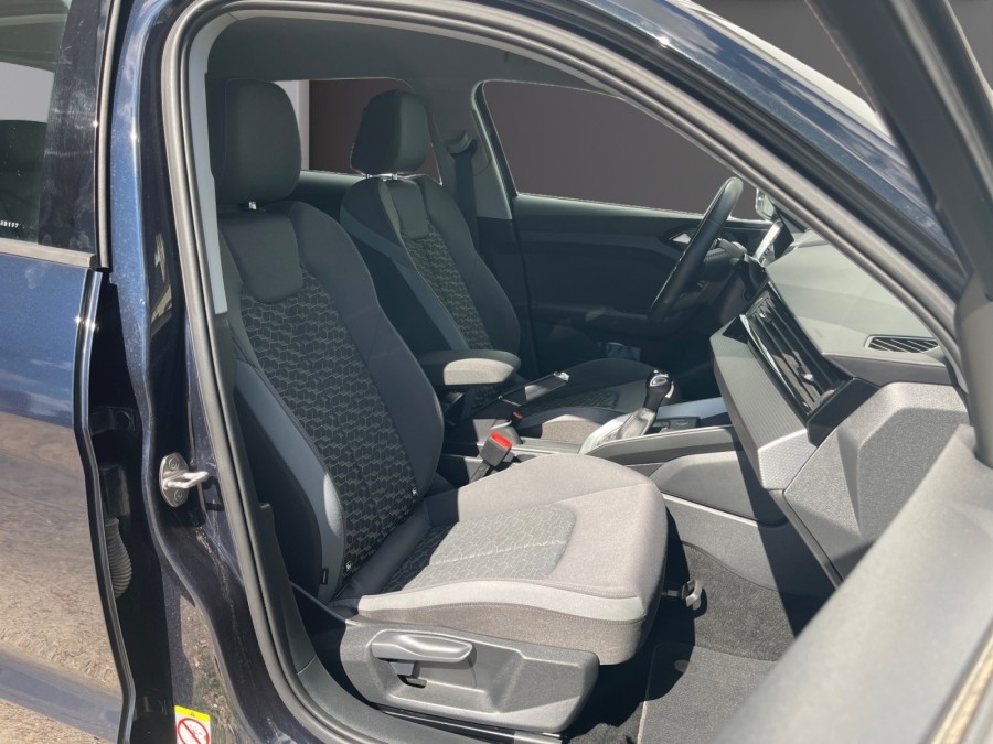 AUDI d'occasion A1 SPORTBACK 30 TFSI 110 DESIGN S TRONIC AUTO de 2022