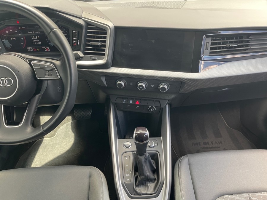 AUDI d'occasion A1 SPORTBACK 30 TFSI 110 DESIGN S TRONIC AUTO de 2022