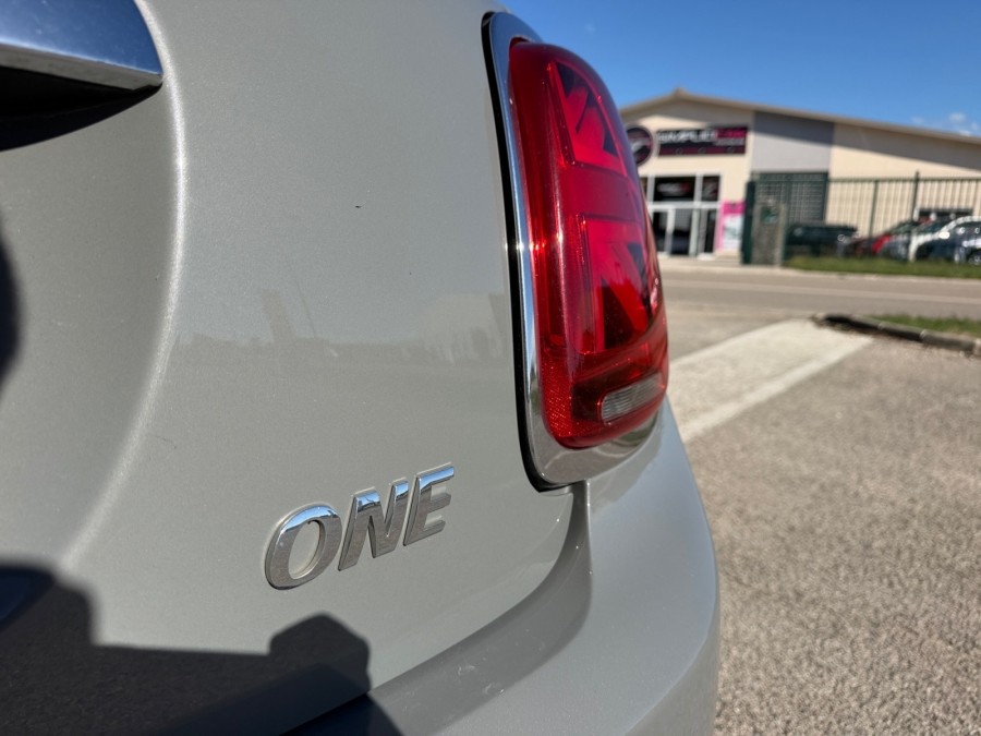 MINI d'occasion MINI 1.5 ONE 102 de 2019 Pontarlier (25)﻿