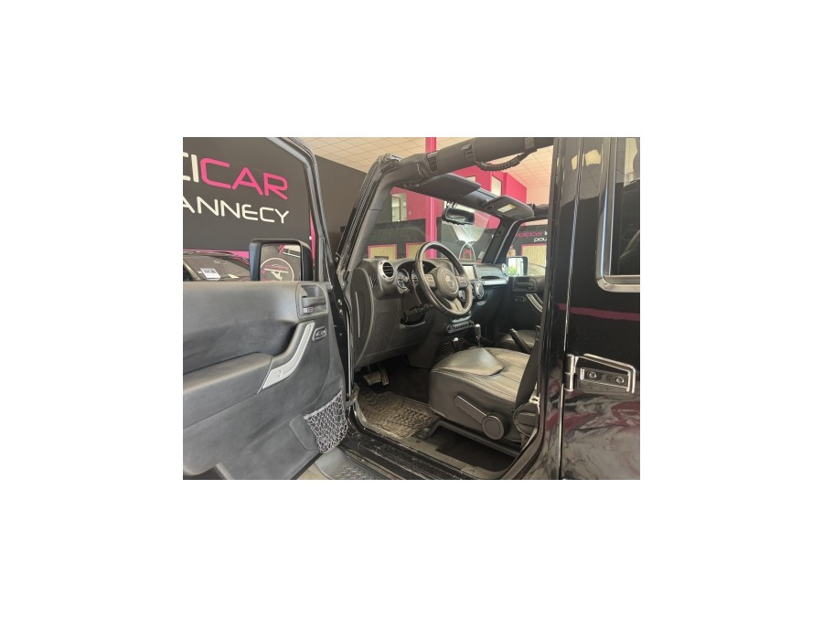 JEEP d'occasion WRANGLER 2.8 CRD 200 FAP SAHARA AUTO de 2016 Annecy