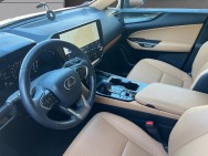 LEXUS d'occasion NX 450H+ 4WD LUXE de 2023 Salon de Provence (13)﻿