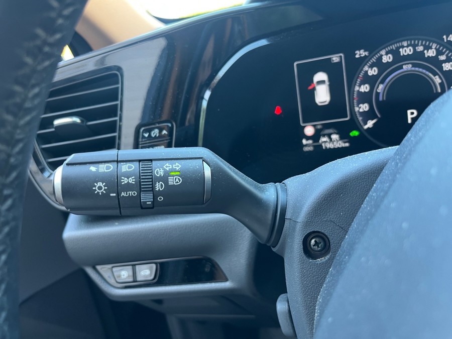 LEXUS d'occasion NX 450H+ 4WD LUXE de 2023 Salon de Provence (13)﻿