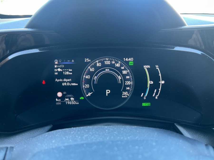 LEXUS d'occasion NX 450H+ 4WD LUXE de 2023 Salon de Provence (13)﻿