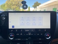 LEXUS d'occasion NX 450H+ 4WD LUXE de 2023 Salon de Provence (13)﻿