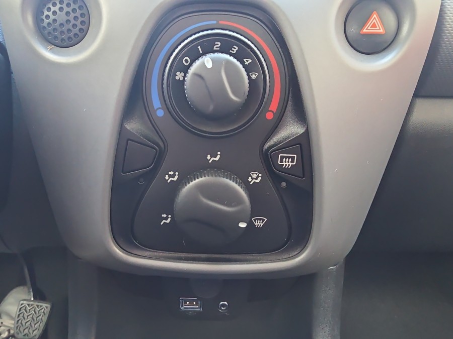 PEUGEOT d'occasion 108 1.0 VTI 72 like de 2019 Le Puy en Velay (43)﻿