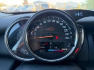 MINI d'occasion MINI ONE D 95 BLACKFRIARS de 2017 Tours (37)﻿