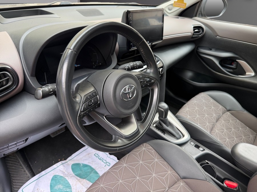 TOYOTA d'occasion YARIS 130H Collection de 2022 Le Raincy (93)﻿