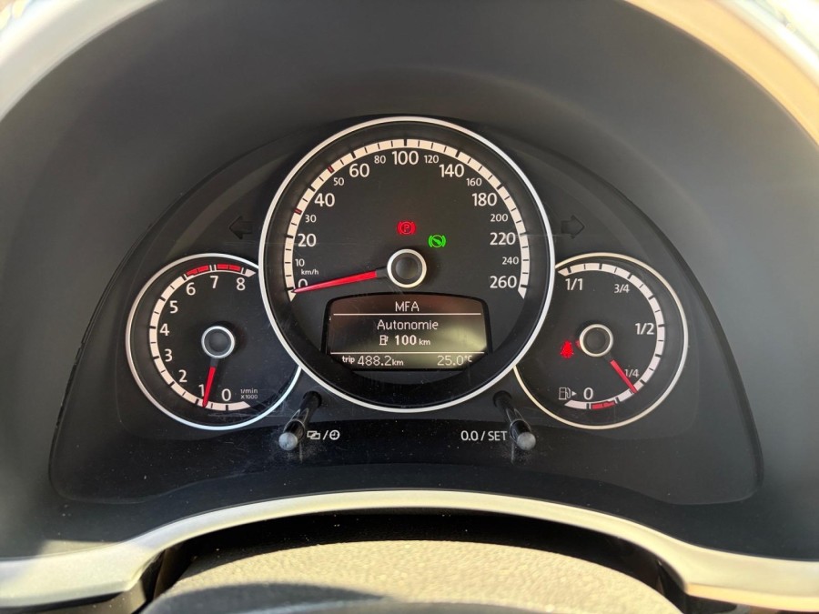 VOLKSWAGEN d'occasion BEETLE 1.2 TSI 105 VINTAGE DSG AUTO de 2014