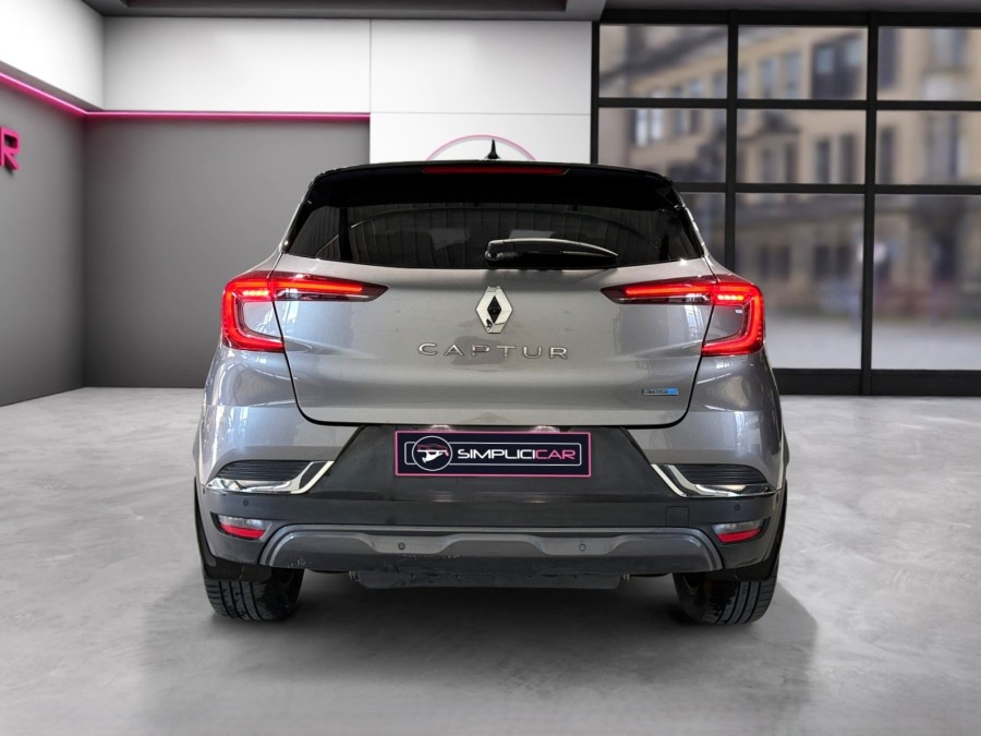 RENAULT d'occasion CAPTUR II 1.6 ETECH PLUG IN 160 INITIALE PARIS de