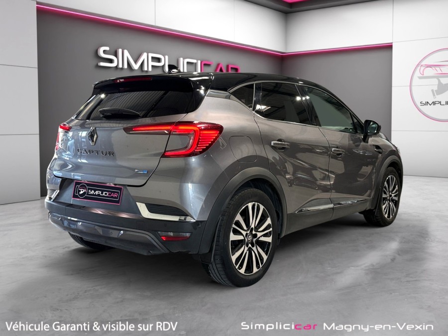 RENAULT d'occasion CAPTUR II 1.6 ETECH PLUG IN 160 INITIALE PARIS de