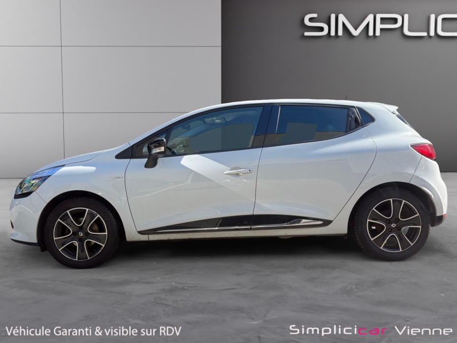 RENAULT d'occasion CLIO IV 0.9 TCE 90 LIMITED de 2015 Vienne (38)﻿