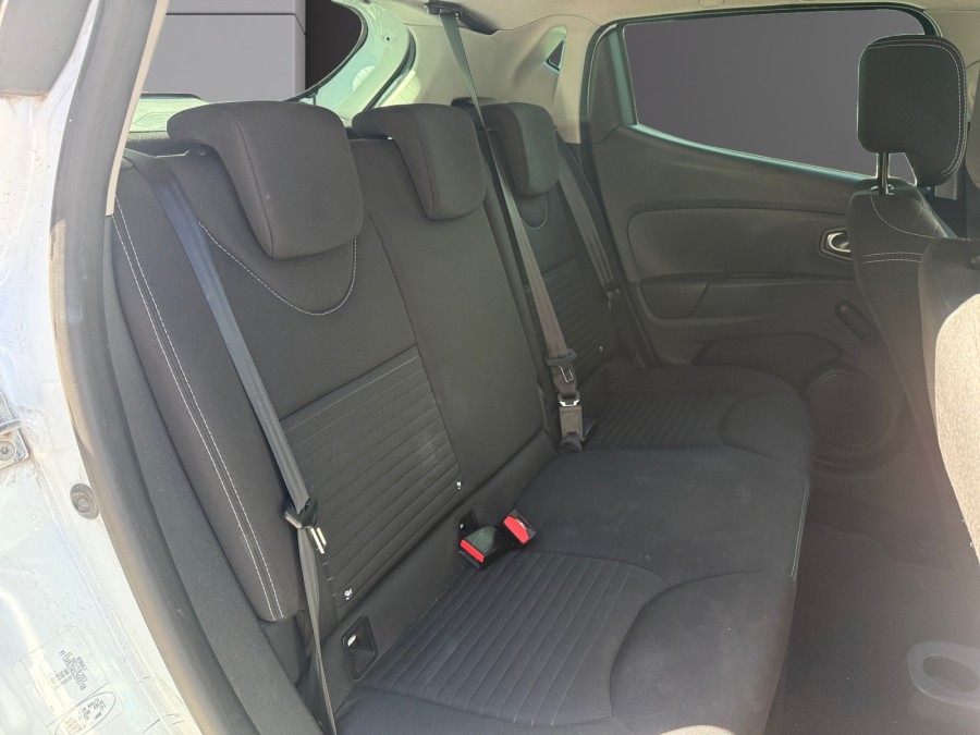 RENAULT d'occasion CLIO IV 0.9 TCE 90 LIMITED de 2015 Vienne (38)﻿