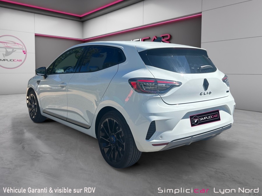 RENAULT d'occasion CLIO V 1.6 E TECH 145 EQUILIBRE AUTO de 2024 Nord