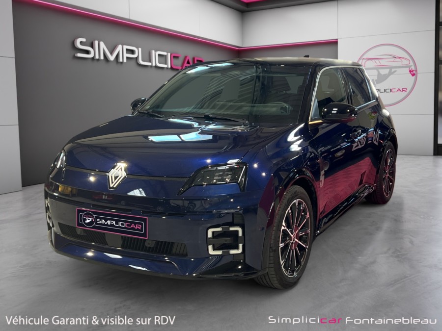 RENAULT d'occasion R5 E-TECH 150Ch ICONIC GRANDE AUTONOMIE de 2024