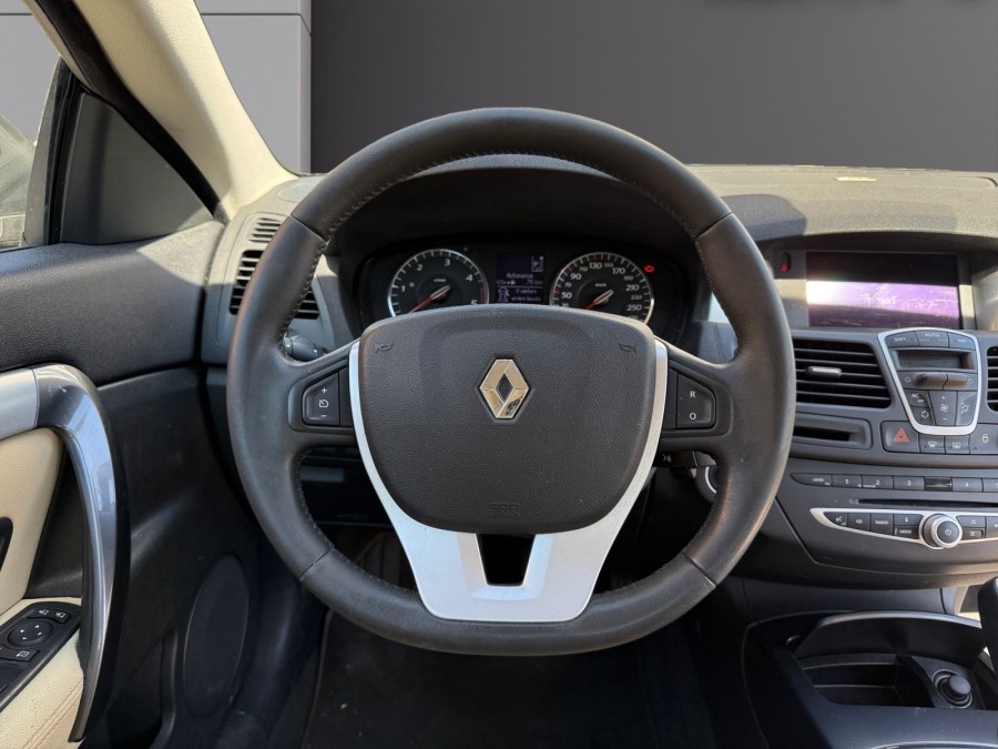 RENAULT d'occasion LAGUNA III 3 V6 DCI 235 4CONTROL AUTO de 2010