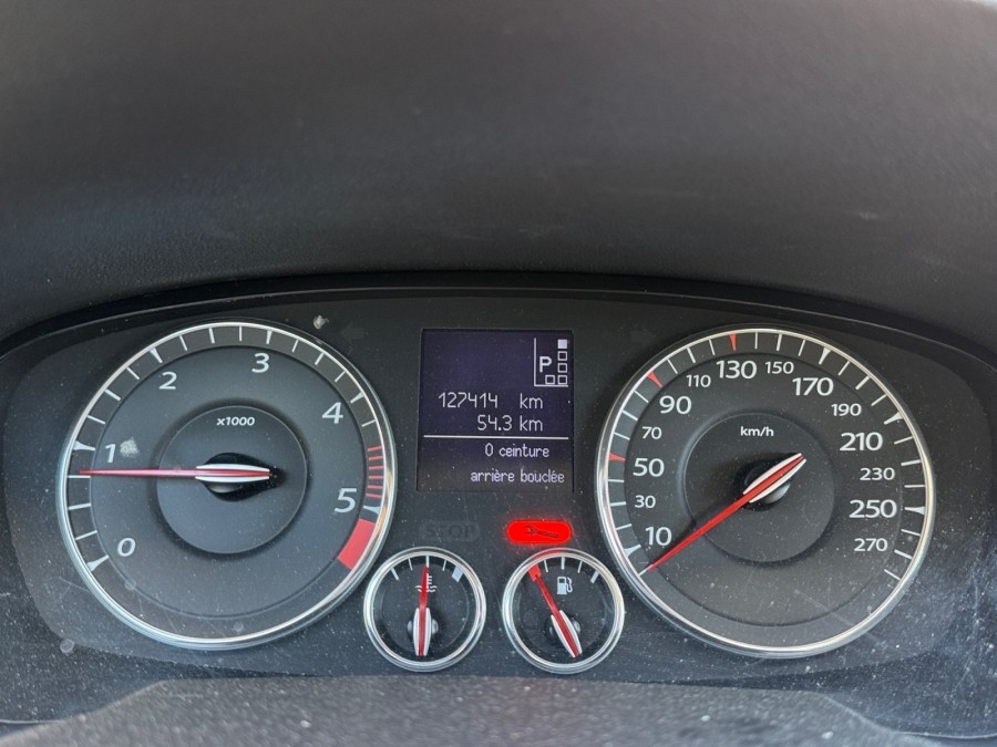 RENAULT d'occasion LAGUNA III 3 V6 DCI 235 4CONTROL AUTO de 2010