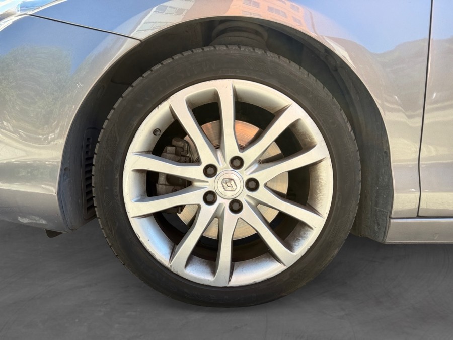 RENAULT d'occasion LAGUNA III 3 V6 DCI 235 4CONTROL AUTO de 2010