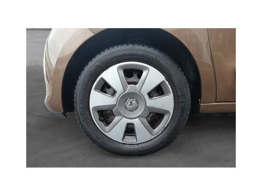 RENAULT d'occasion TWINGO 1.0 SCE 70 ZEN de 2017 La Ciotat (13)﻿