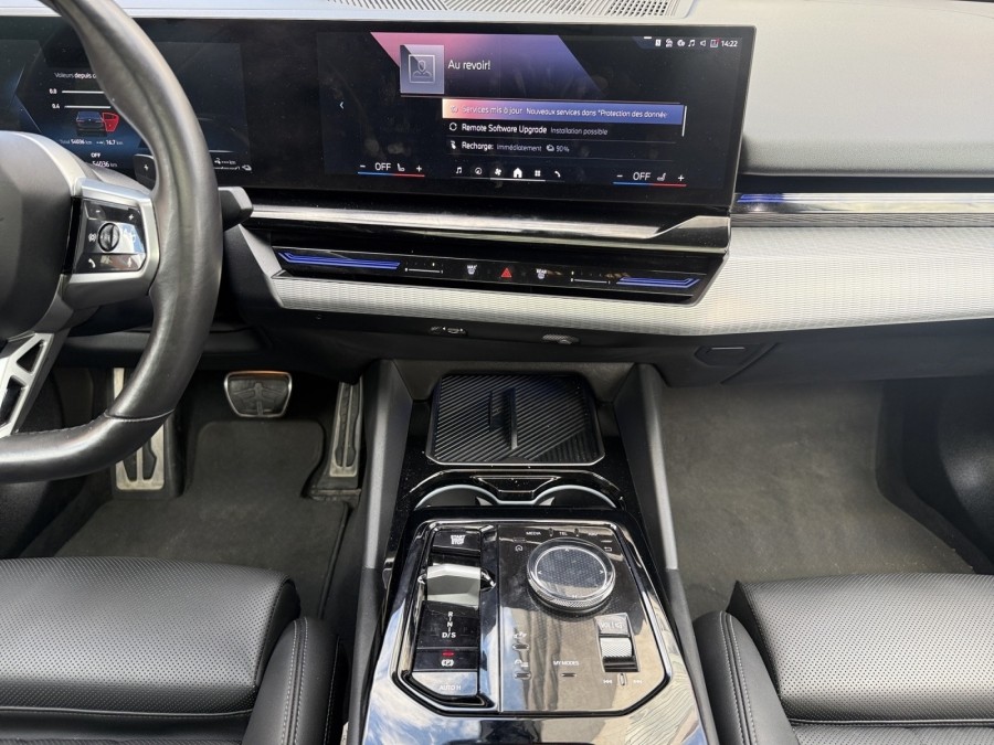 BMW d'occasion SERIE 530E 299 M SPORT de 2024 Montreuil (93)﻿