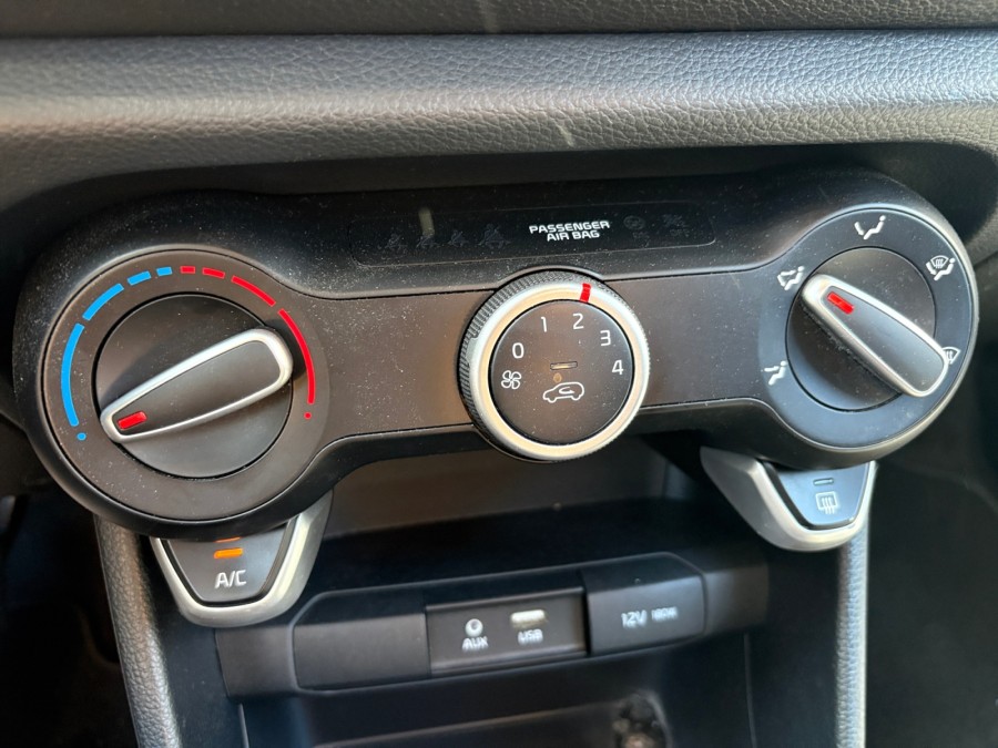 KIA d'occasion PICANTO 1.0 67ch Active Euro6d-T de 2019 Caen (14)﻿