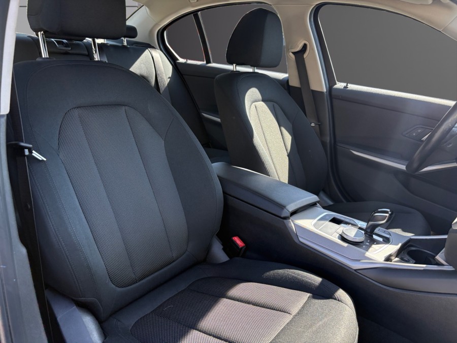 BMW d'occasion SERIE 3 318dA MH 150ch Business Design de 2022 Caen