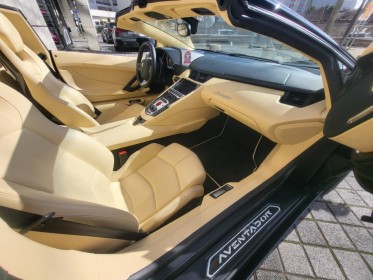 Lamborghini aventador roadster 6.5 v12 lp 700-4 spyder occasion montreuil (porte de vincennes)(75) simplicicar simplicibike...