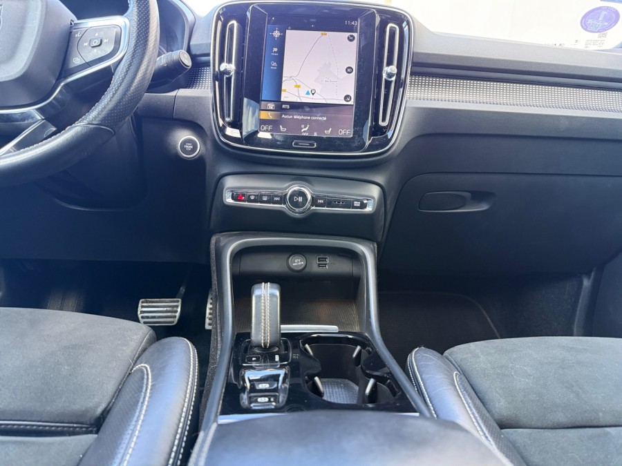 VOLVO d'occasion XC40 T5 Recharge 180 + 82ch R-Design DCT 7 de 2021