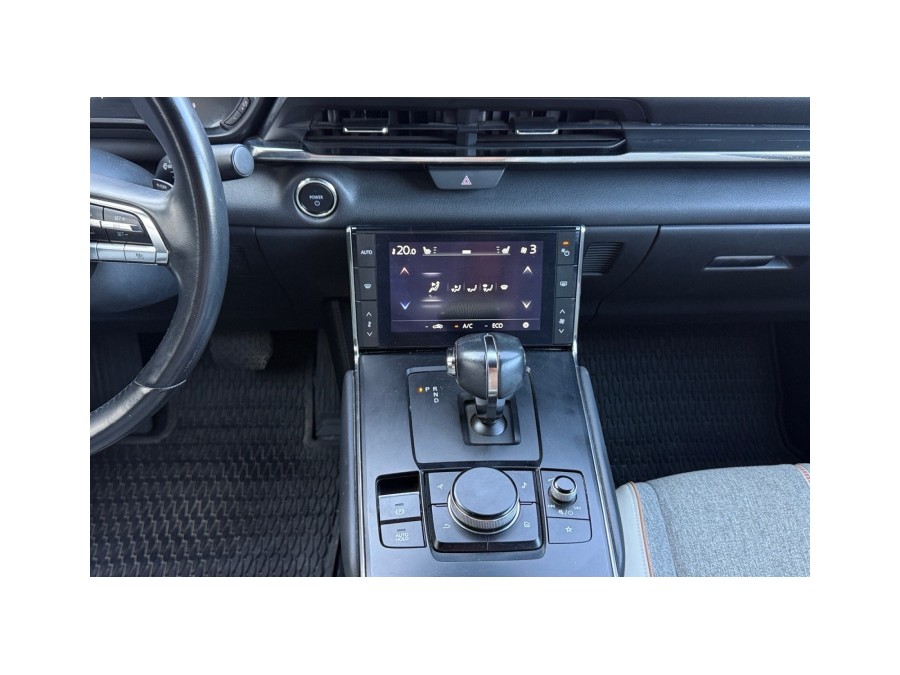 MAZDA d'occasion MX-30 E-SKYACTIV MODERN CONFIDENCE de 2021 La Ciotat