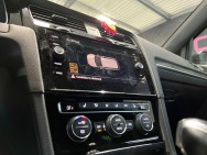 VOLKSWAGEN d'occasion GOLF GTI PIRELLI 2.0T FSI 230 DSG7 de 2019