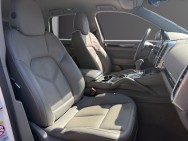 PORSCHE d'occasion CAYENNE 3 V6 D 245 TIPTRONIC S AUTO de 2014 Salon