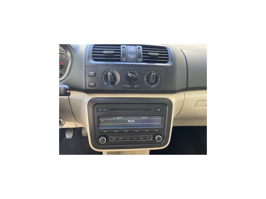 SKODA d'occasion FABIA II 1.2 TSI 85 COMBI ELEGANCE de 2014 Paris 15