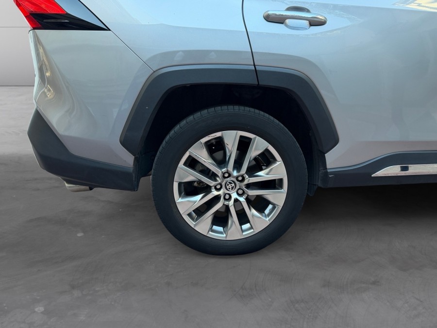 TOYOTA d'occasion RAV4 2.5 HYBRIDE 2WD 218 LOUNGE AUTO de 2021 Le