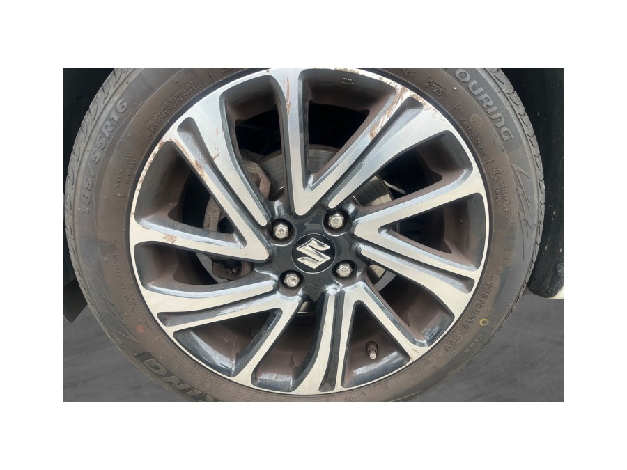 SUZUKI d'occasion SWIFT 1.2 DUALJET HYBRID PRIVILEGE PH2 de 2021 Lyon