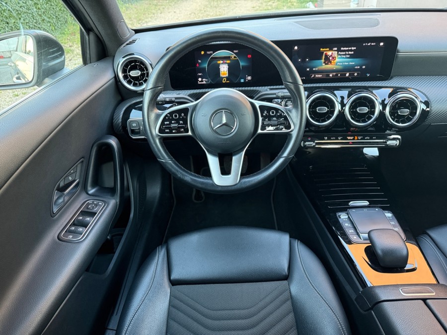 MERCEDES d'occasion CLASSE A IV A180 D STYLE LINE 7G-DCT de 2020