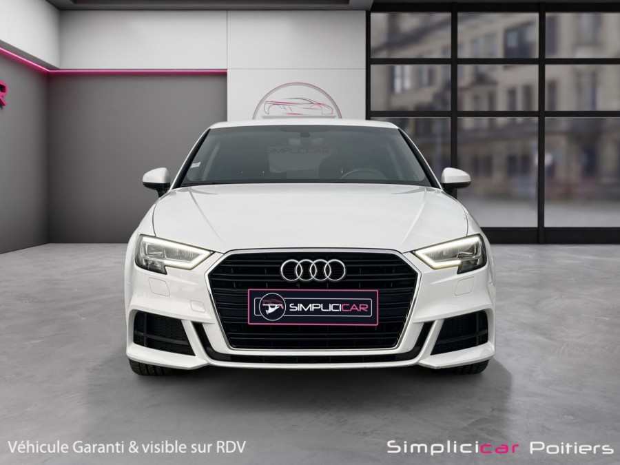 AUDI d'occasion A3 40 TFSI 190 S LINE PLUS S TRONIC de 2019 Poitiers