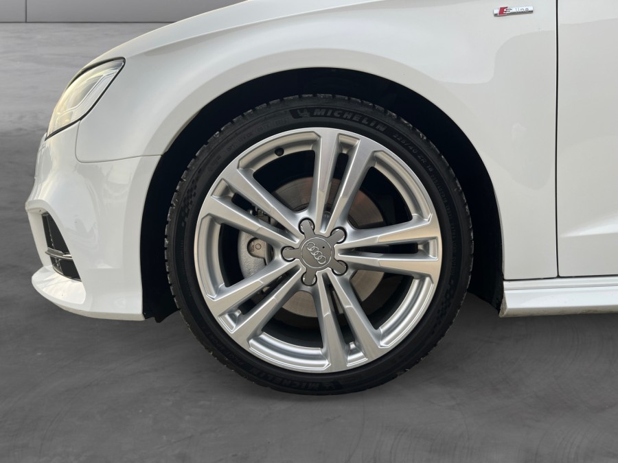 AUDI d'occasion A3 40 TFSI 190 S LINE PLUS S TRONIC de 2019 Poitiers