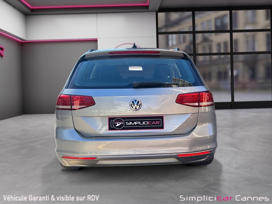 VOLKSWAGEN d'occasion PASSAT* SW 1.6 TDI 120 BUSINESS de 2016 Cannes