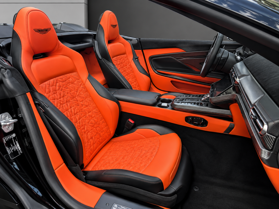 ASTON MARTIN d'occasion VANQUISH 5.2 V12 835CV de 2025 Montreuil (93)﻿