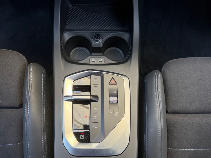 BMW d'occasion SERIE 1 120I 170 M SPORT DKG de 2025 Salon de Provence
