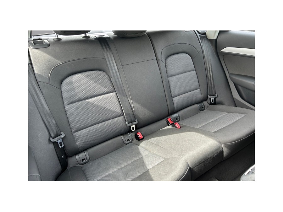 AUDI d'occasion Q3 1.4 TFSI 150ch COD Ambiente S tronic 6 de 2015