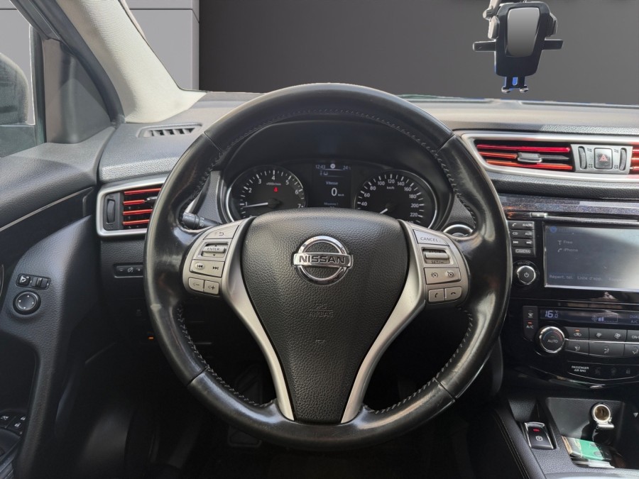 NISSAN d'occasion QASHQAI 1.2 DIG-T 115 VISIA PH2 de 2014 Le Raincy